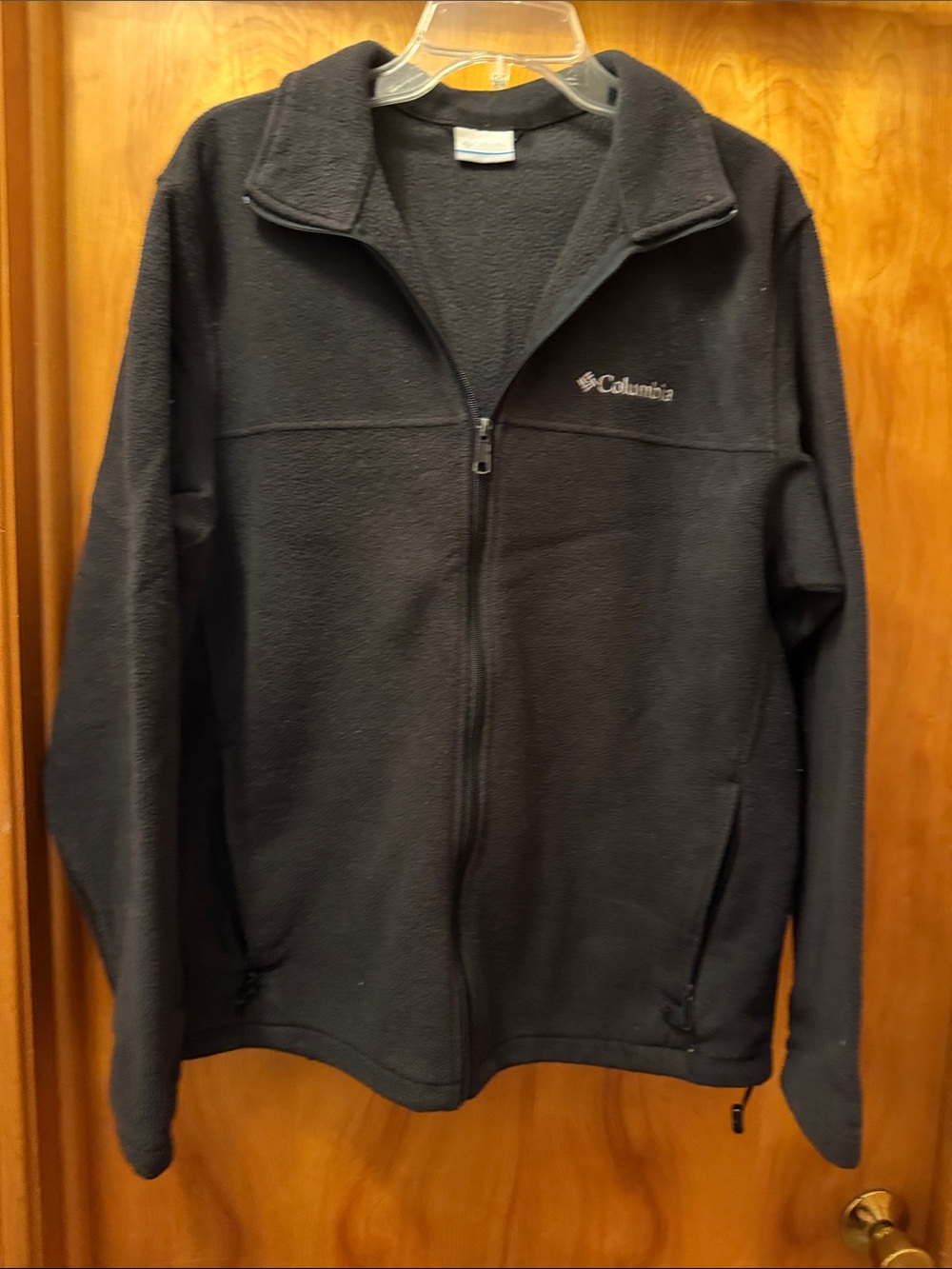 Columbia Black Full-Zip Lightweight Fleece Jacket